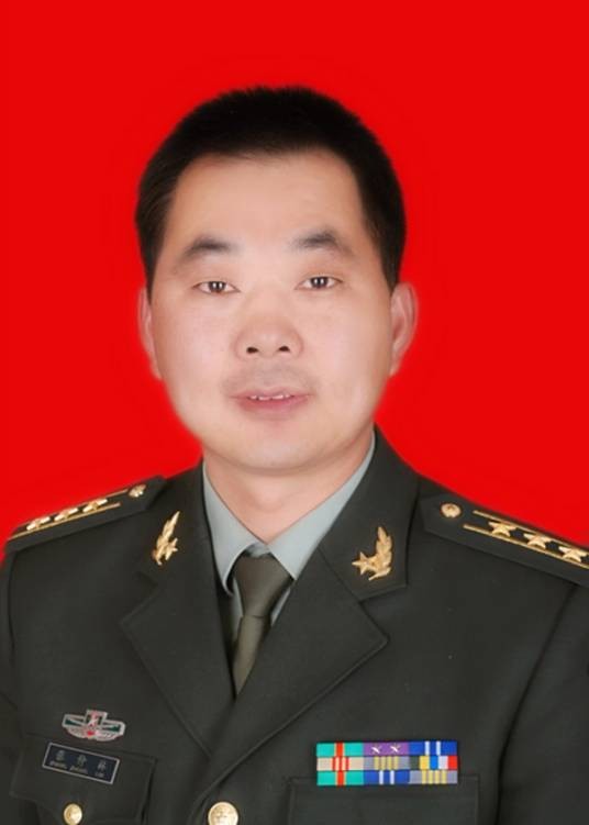 张仲林(甘肃省定西市安定区委常委、人武部政委)