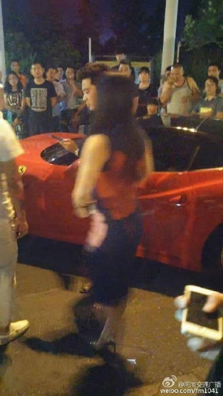 6·12郑州法拉利飙车袭警案