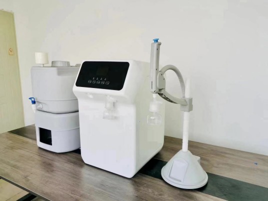 实验室去离子纯水机
