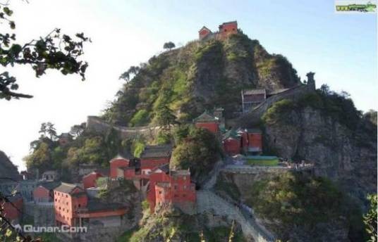 中武当（湖北长阳天柱山景点）