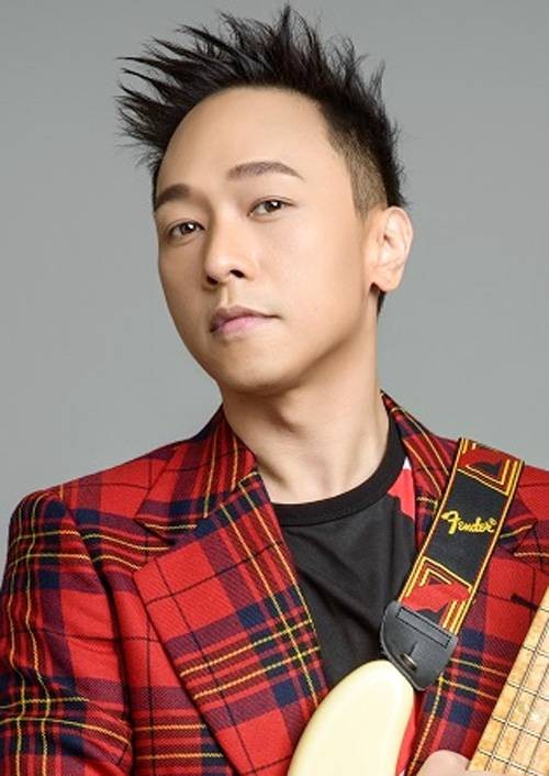 黄家强(中国香港男歌手、音乐制作人、贝斯手)
