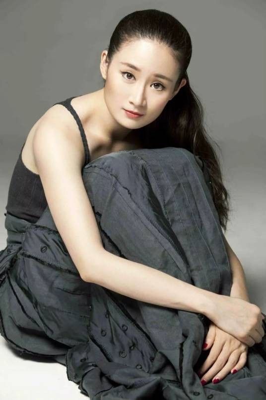 王亚彬(中国青年舞蹈家、国家一级演员)