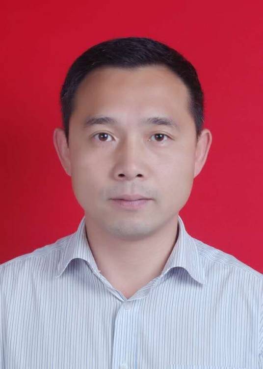 符杰（长沙县民政局党组成员、副局长）