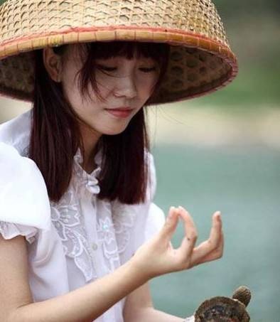 采珠女