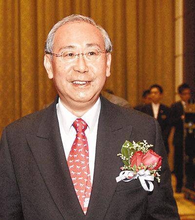 许仕仁