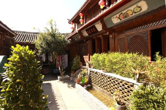 丽江爱客栈