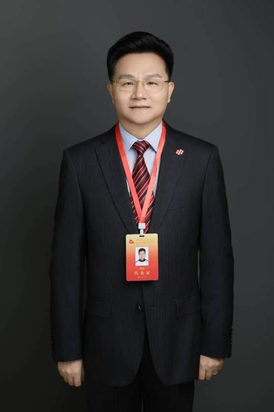 李伟建(中国内地男演员,北京市文联兼职副主席、北京曲艺家协会主席)