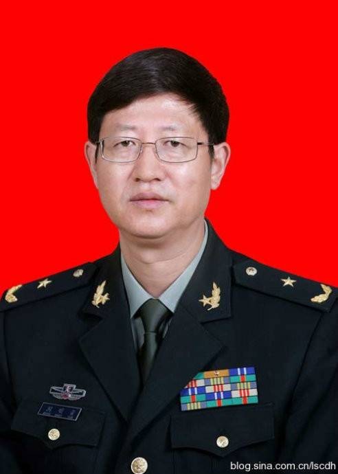 周明贵(原中国人民解放军南京军区政治部副主任)