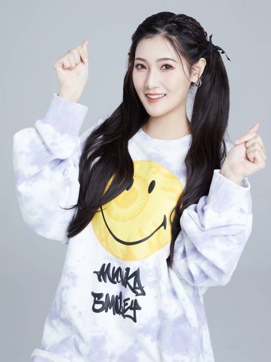 陈芊芊（中国内地女歌手、演员、主持人、平面模特、经纪人）
