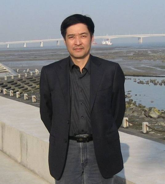 许斗斗