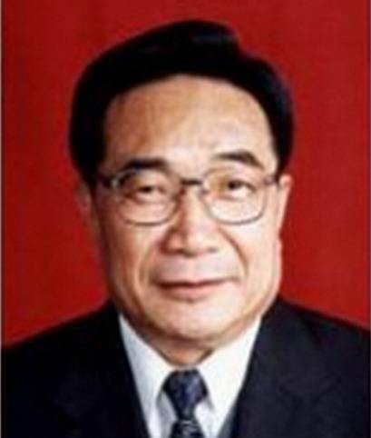 马开明(四川省人大常委会原副主任)