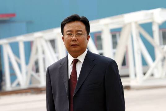 王伟波(葫芦岛渤海金泰实业有限责任公司董事长)