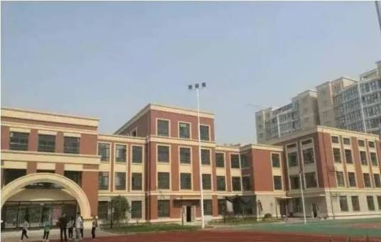 长春市大桥外国语培训学校