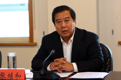 张继和(天津市人大民族宗教侨务办公室原主任)