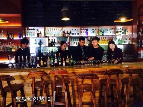 武汉调酒学校