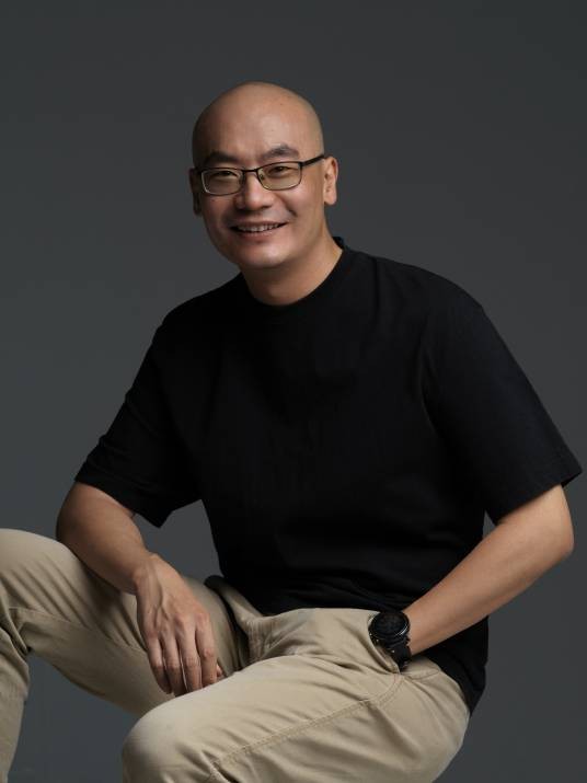 李智峰（中国山东籍艺术家）