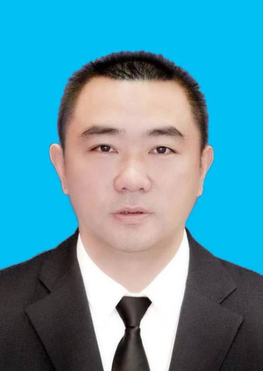 彭海燕（湖南省娄底市娄星区人大常委会党组成员、副主任）