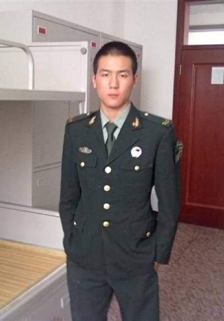 李堂东
