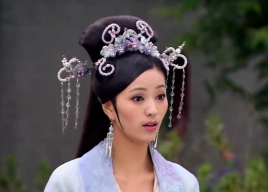 赵书颖（《穆桂英挂帅》中人物）