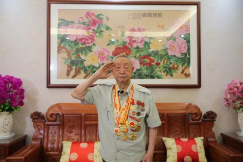 郭荣熙