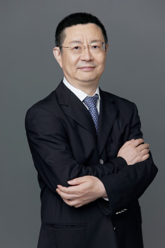 李锂(海普瑞创始人、董事长兼总裁)