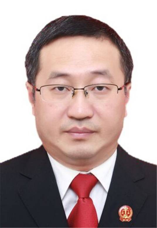 张俊文(重庆市第四中级人民法院院长)