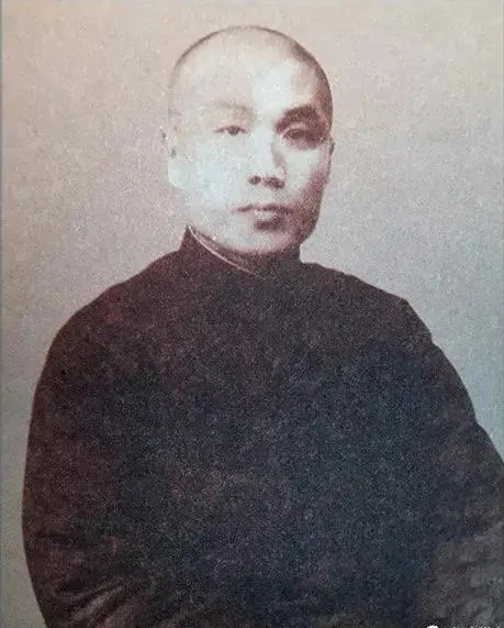 陈镜湖