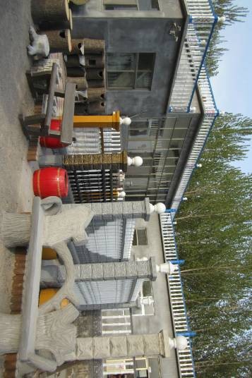 水泥围栏