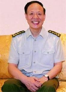 杨德清（原中国人民解放军广州军区政治委员）