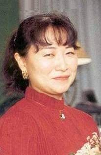 河内由加利