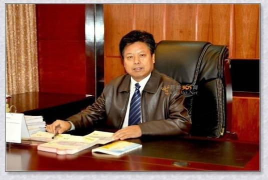 张玉鹏（江苏鹏胜集团董事长）