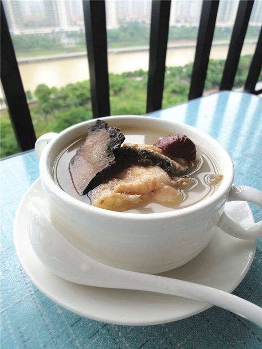 土茯苓汤