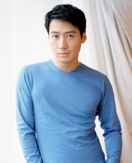 黎明(华语流行乐男歌手、影视演员、导演)