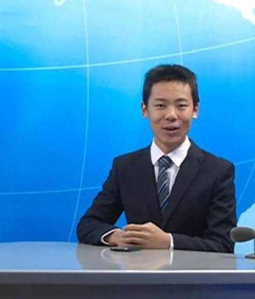 吕天仓(鲁东大学2015级学生、某边防团翻译战士)