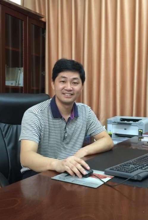 李晓方（赣南师范大学教授）