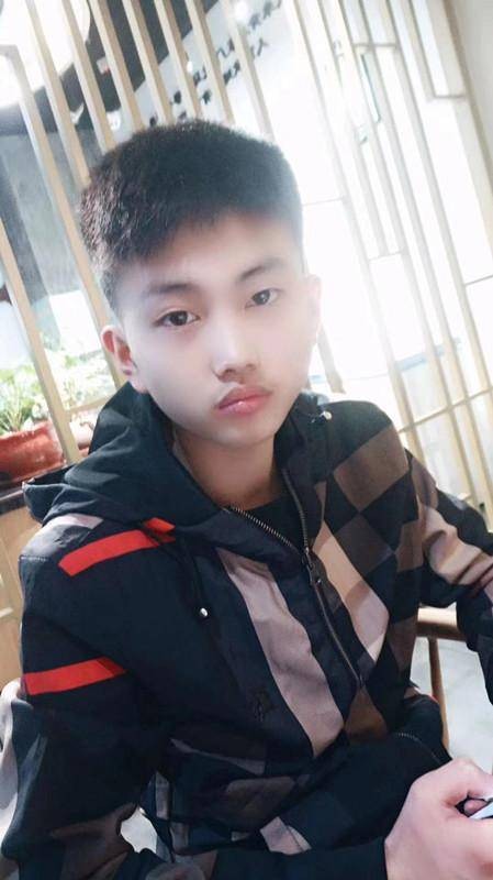 韩兴博(连救三人的少年英雄)