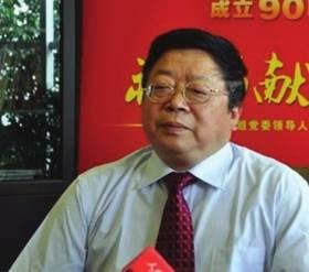 周天云(原重庆市地产集团董事长)
