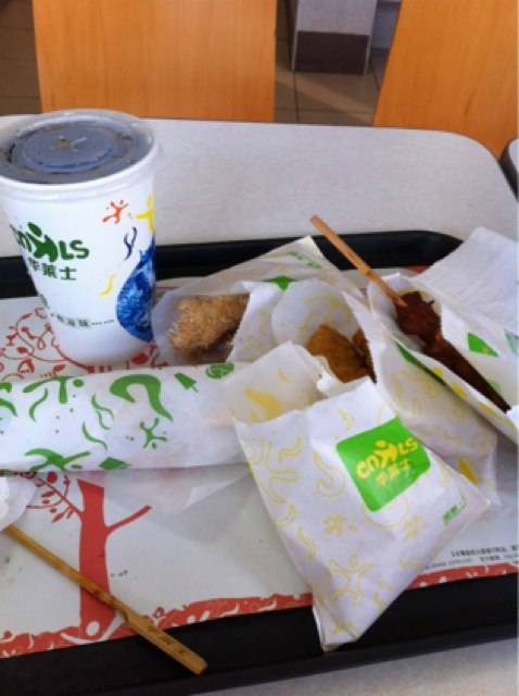 华莱士（苏锦店）