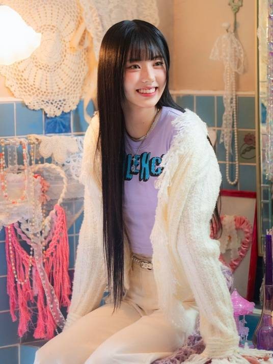 KOKO（韩国女子唱跳组合izna成员）