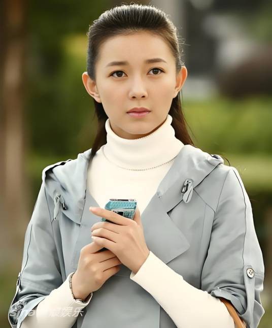 江小璐