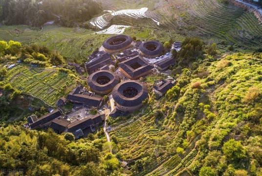 福建土楼（永定·南靖）旅游景区