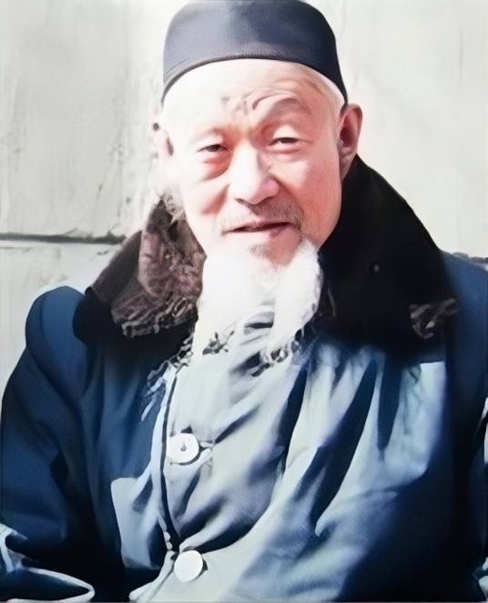 王乃文（中国经师）
