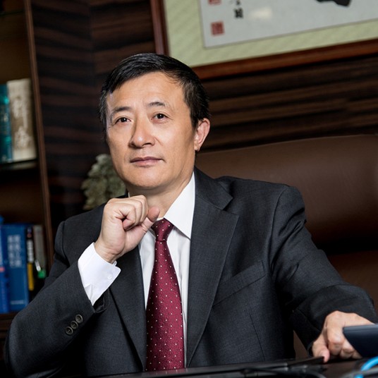 邹先华(深圳市卓宝科技股份有限公司董事长、中国建筑防水协会副会长)