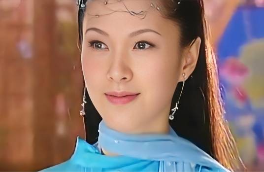 宇文霜