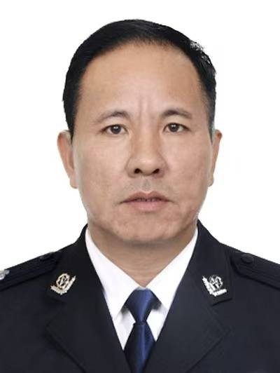 杨永春（宿州市政府党组成员、副市长，市公安局党委书记、局长、督察长）