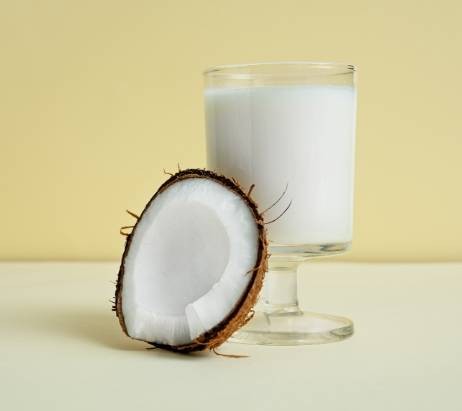 生椰（一种人工椰奶制品）
