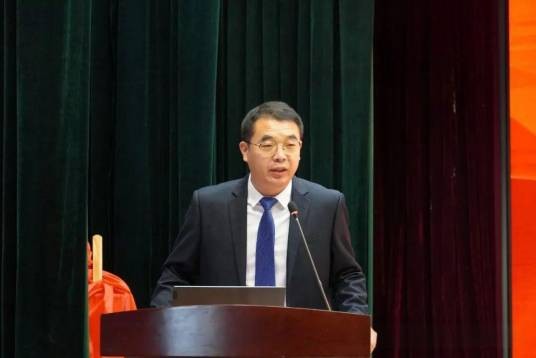 袁继彪
