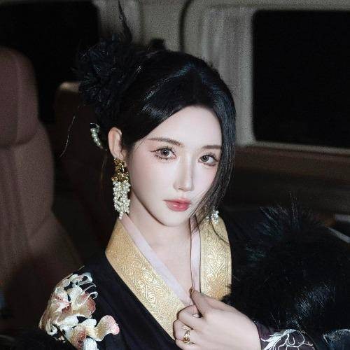 金瞳（中国内地短剧女演员）