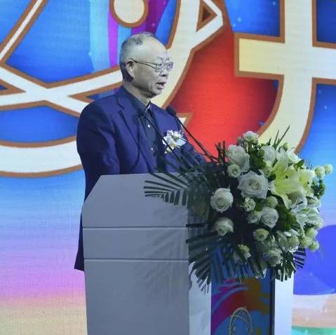 易哲（湖北企业家）