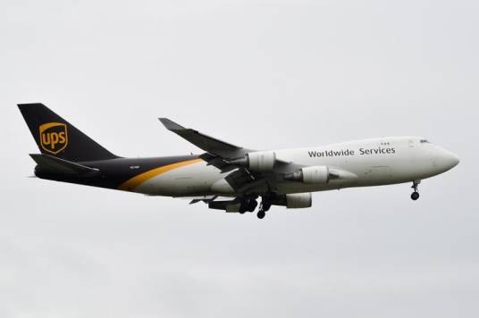 波音747-400（波音公司生产的四发远程宽体运输机）